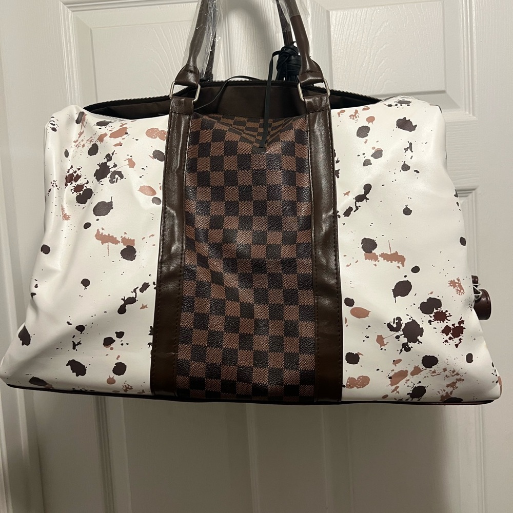 Stylish White and Brown Cow Print with Checkered insert Women's Bag - Picture 7 of 7